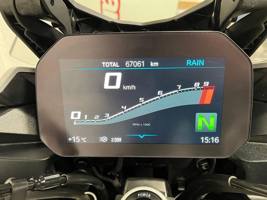 BMW F 900 XR (bj 2020) - foto 2