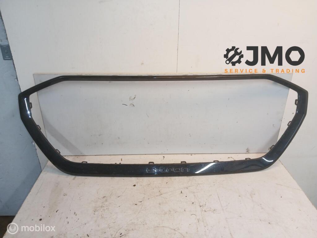 Grille lijst zwart Audi e-tron 2018-2022 4KE807715, Audi, Gebruikt, Audi, Ophalen of Verzenden