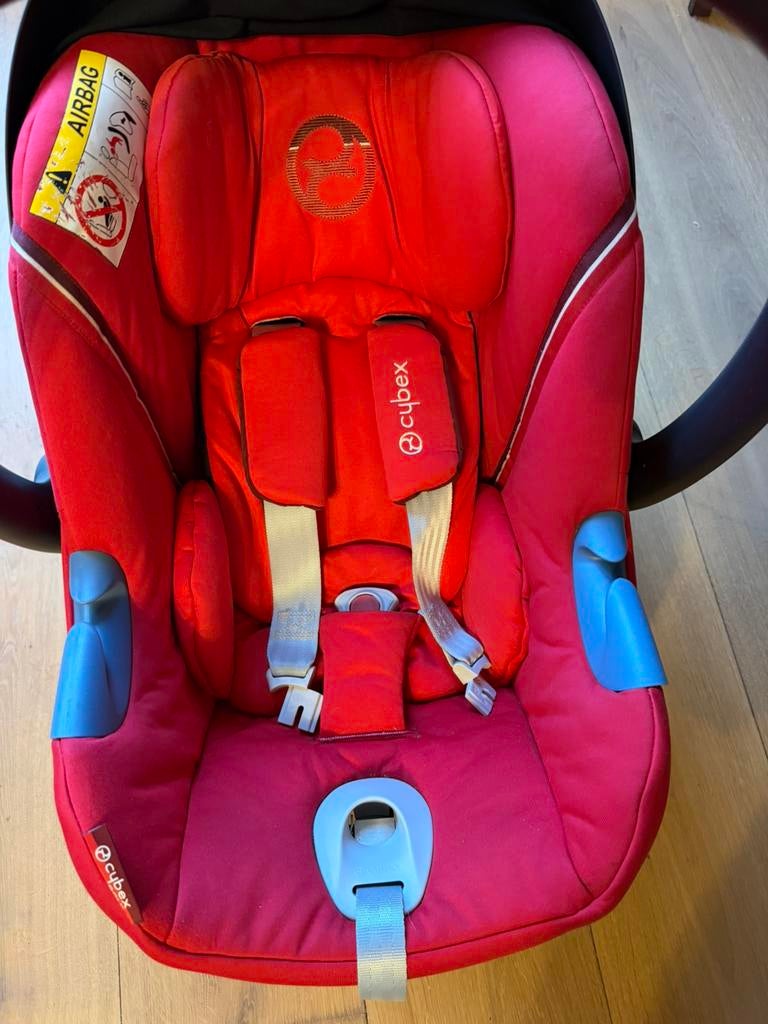 Autostoel Cybex Aton M, Kinderen en Baby's, Autostoeltjes, 0 t/m 13 kg, Ophalen, Overige merken, Gebruikt