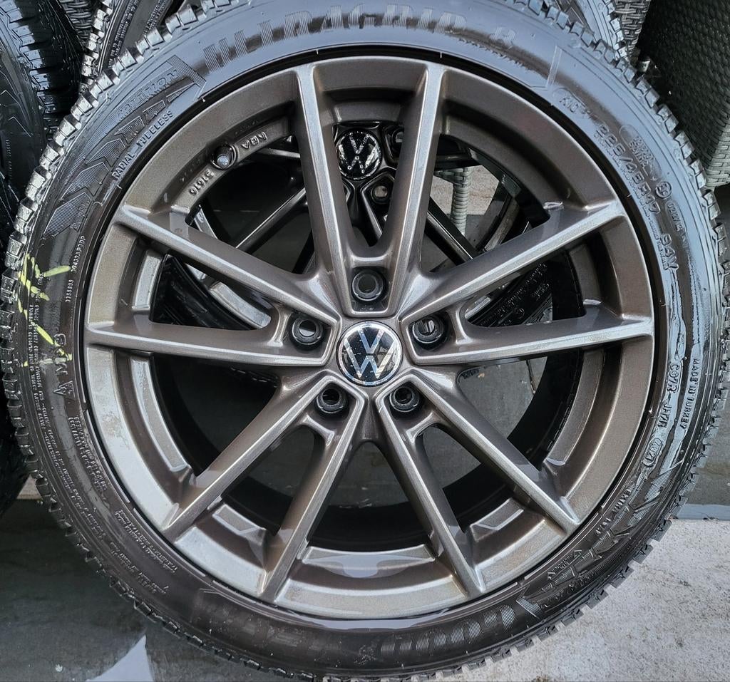 17 inch VW Golf 8 velgenset met Allseason banden 5x112, Auto-onderdelen, Banden en Velgen, Banden en Velgen, 17 inch, Ophalen of Verzenden