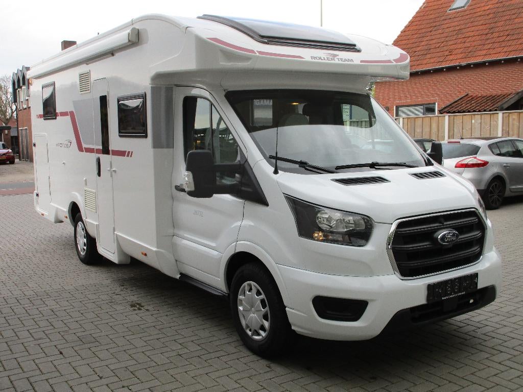 Roller Team Kronos 267TL / BJ 2021 / 4-persoons camper, Caravans en Kamperen, Campers, Overige merken, Ford, 7 tot 8 meter, Bedrijf