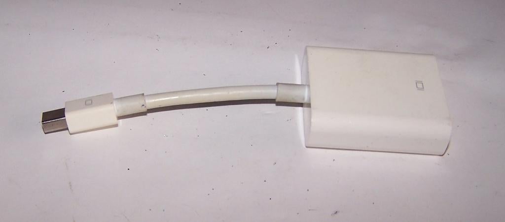 Mini Display port naar VGA adapter. Nwst., Ophalen of Verzenden, Zo goed als nieuw, Minder dan 2 meter, Overige kabels