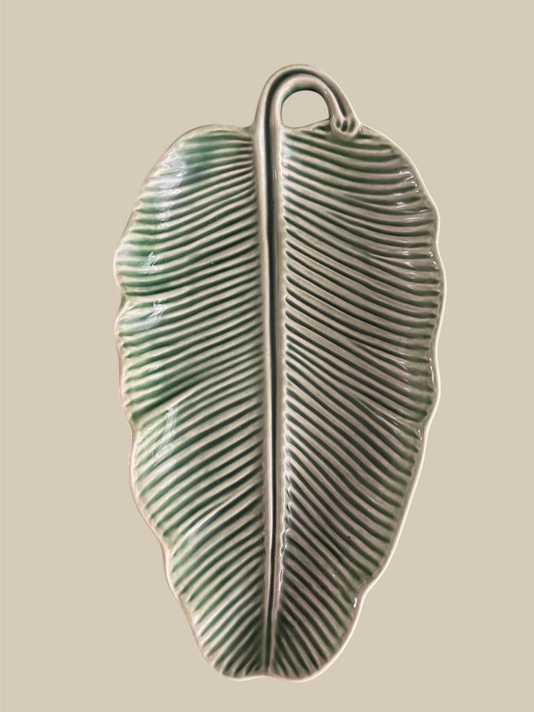 Bordalo Pinheiro Bananen blad serveer schaal izgst, Verzenden, Overige stijlen, Aardewerk, Schaal of Schalen