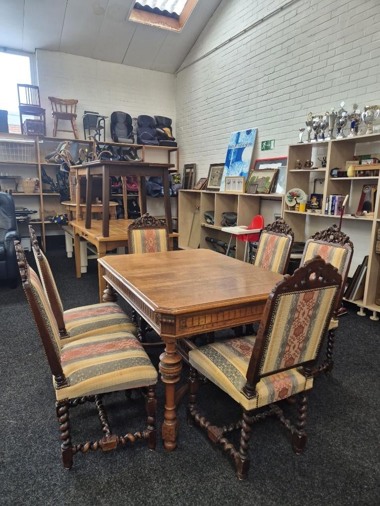 Tafels, stoelen, banken, Ophalen, Gebruikt, 75 tot 100 cm