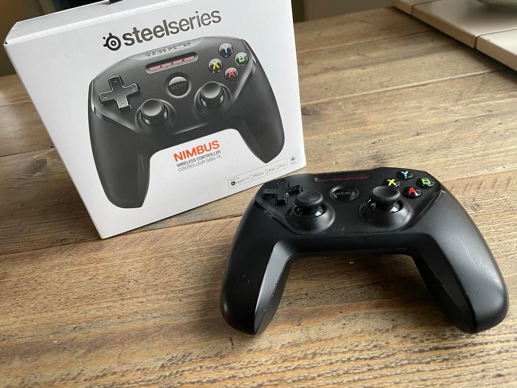 Steelseries Nimbus Draadloze Controller - Apple, Ophalen of Verzenden, Zo goed als nieuw