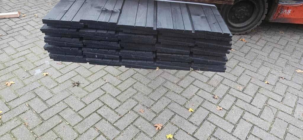 Te koop restpartij zwart zweeds rabat planken 50st van 5mtr, Ophalen, Nieuw, 250 cm of meer, Planken