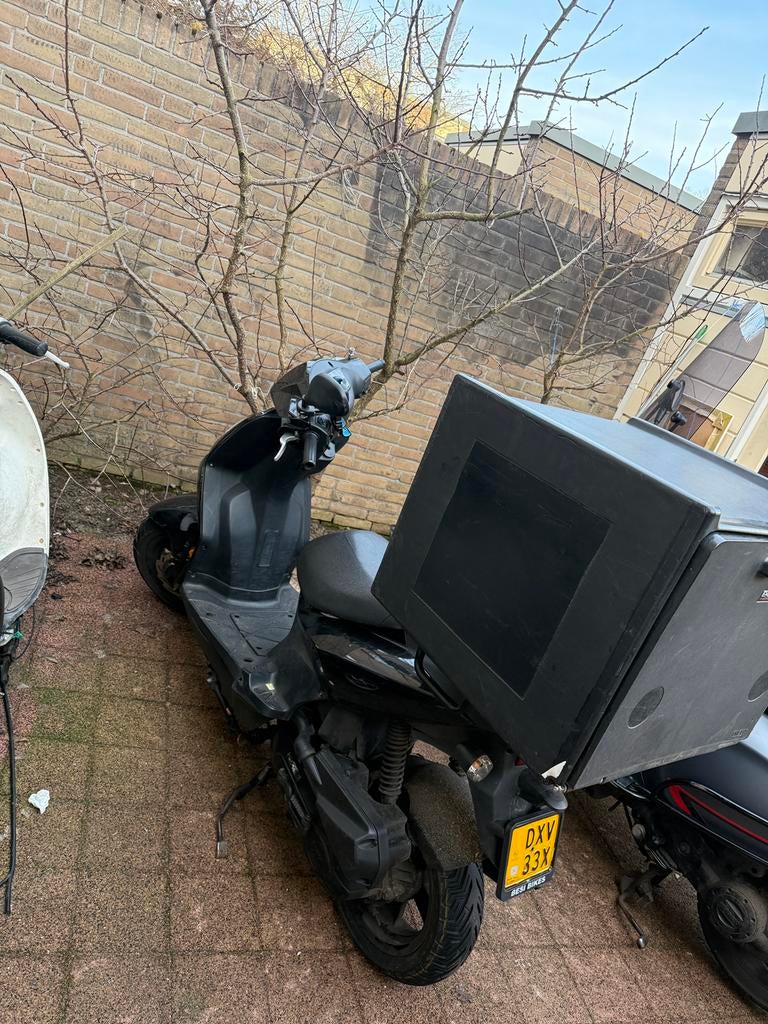 Loop of sloop scooter (Moet nu weg) 50€ allebei, Ophalen, Zo goed als nieuw, Overige typen, Overige merken