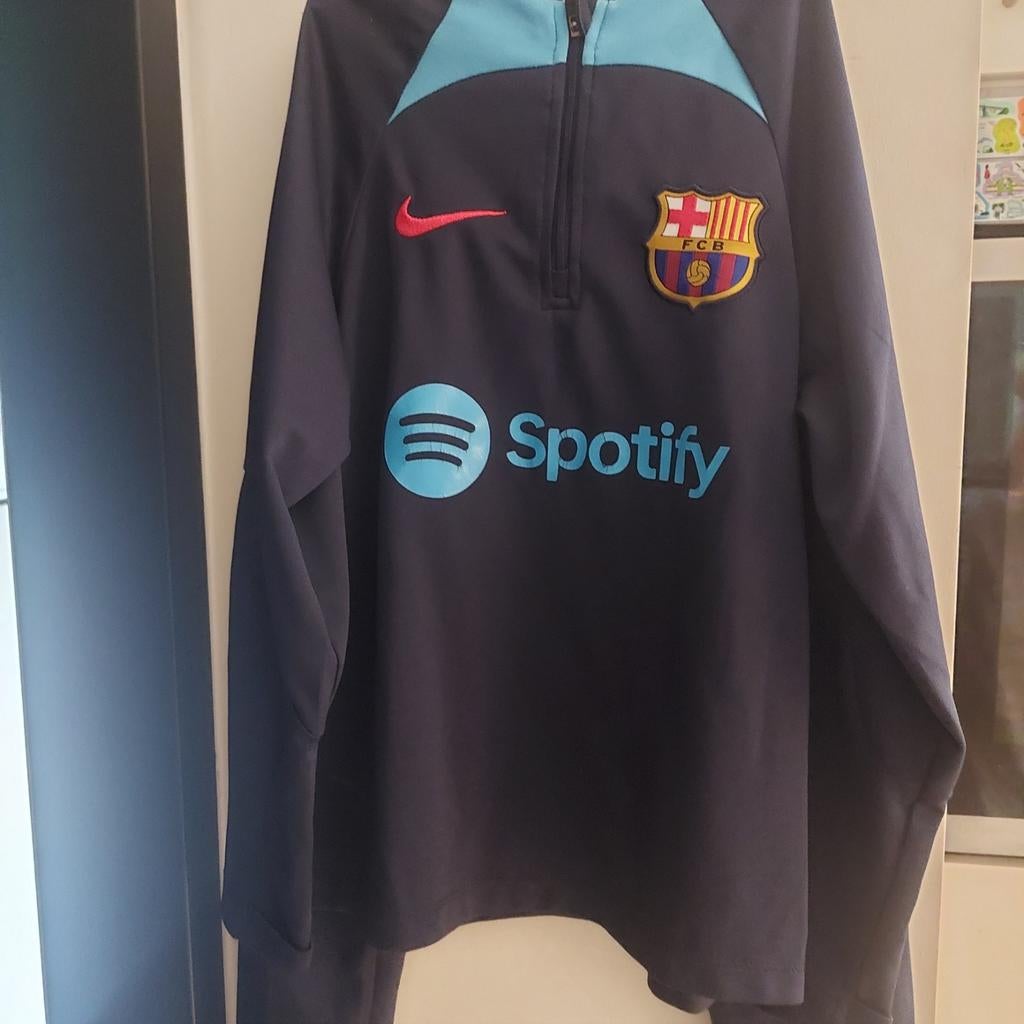 Barcelona Trainingspak Maat 10, Ophalen of Verzenden, Zo goed als nieuw, Barcelona, Jongen