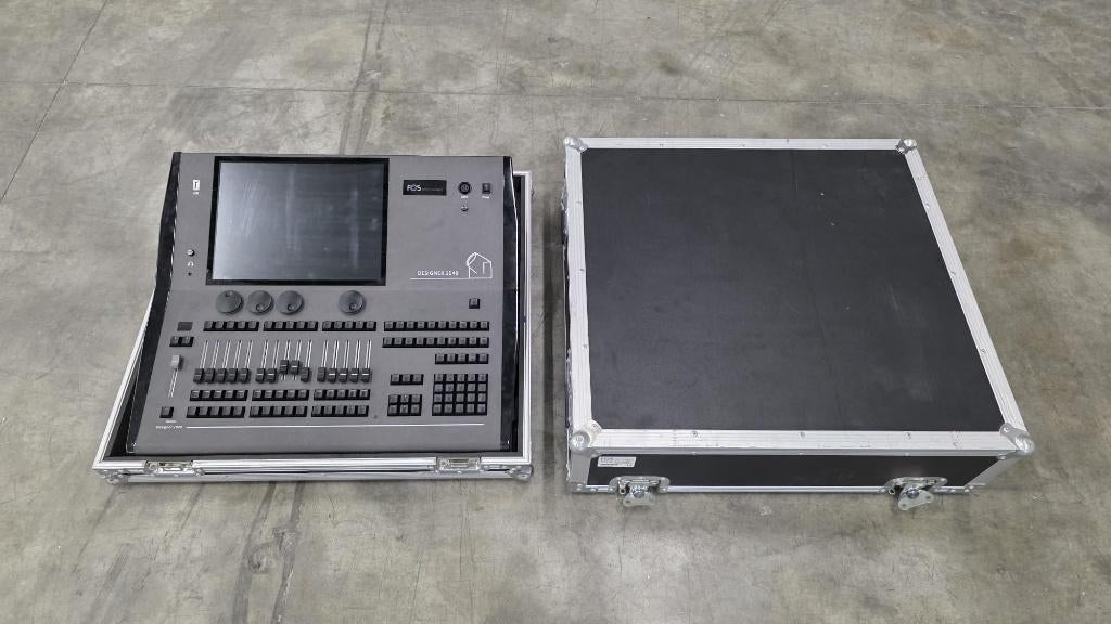 FOS Designer 2048 - Met flightcase - DMX Lichttafel, Muziek en Instrumenten, Licht en Laser, Ophalen, Zo goed als nieuw, Licht