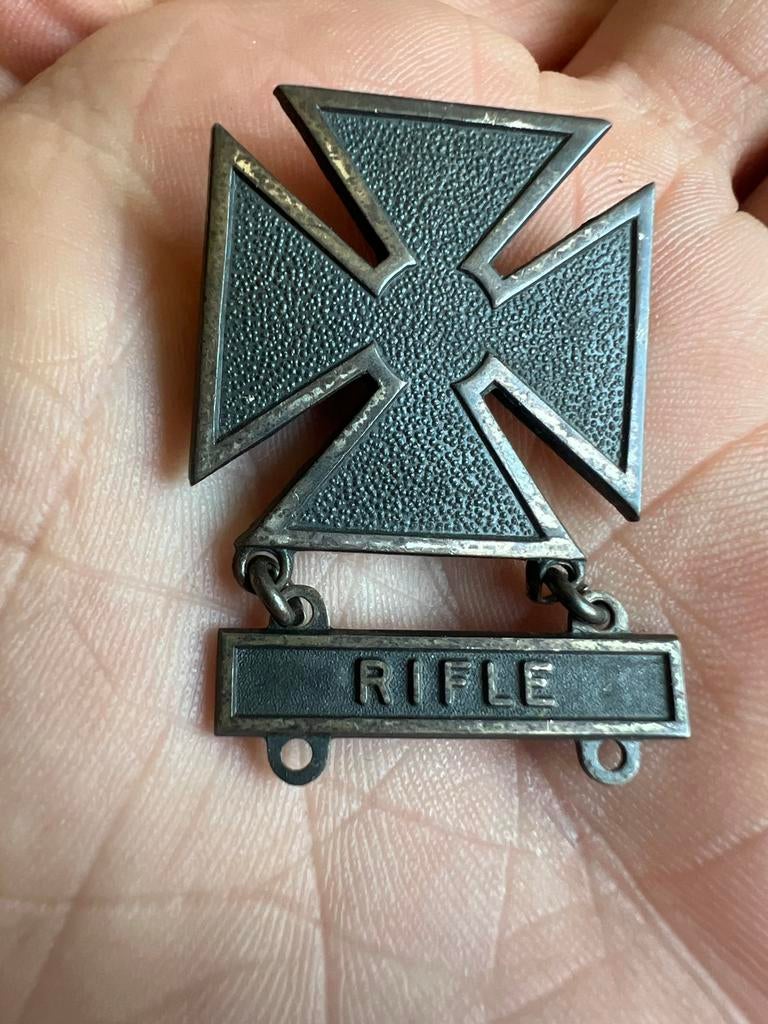 WO2 Amerikaans Marksman badge M1 Garand medaille sterling, Verzamelen, Amerika, Verzenden, Lintje, Medaille of Wings