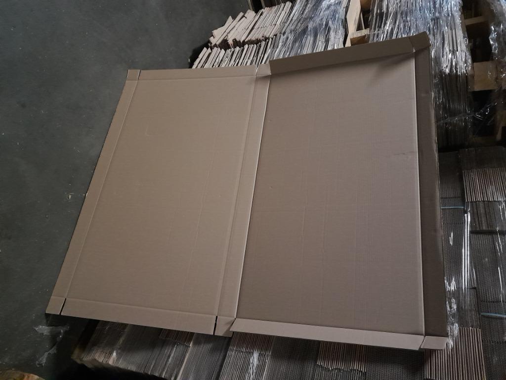 kartonnen dozen dubbelgolf 1100x630x60 schilderij ca 900st, Ophalen, Doos, Opvouwbaar, 50 tot 75 cm