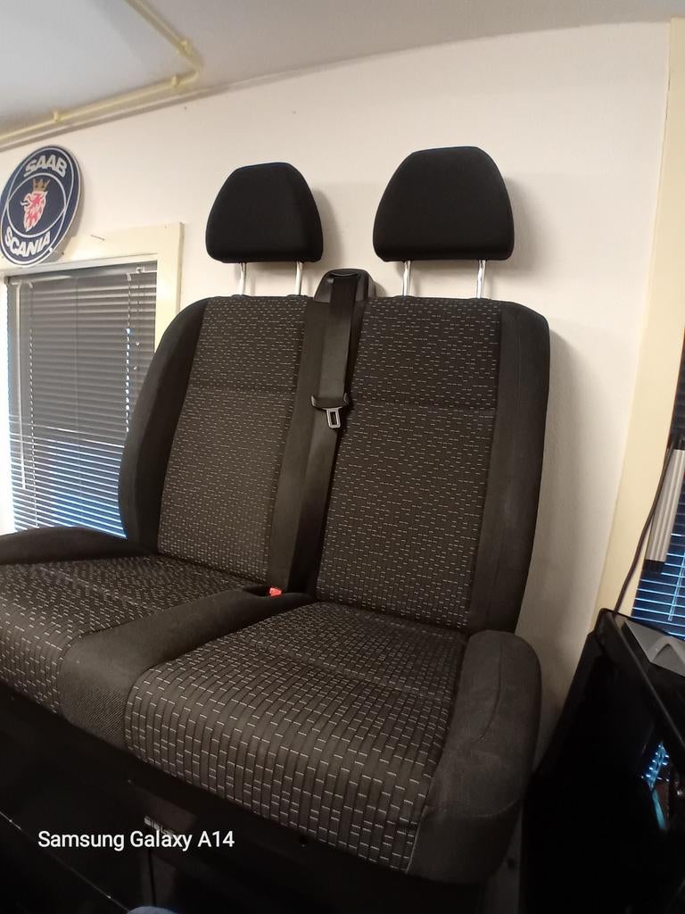 Bijrijdersbank vito met stoelverwarming, Ophalen