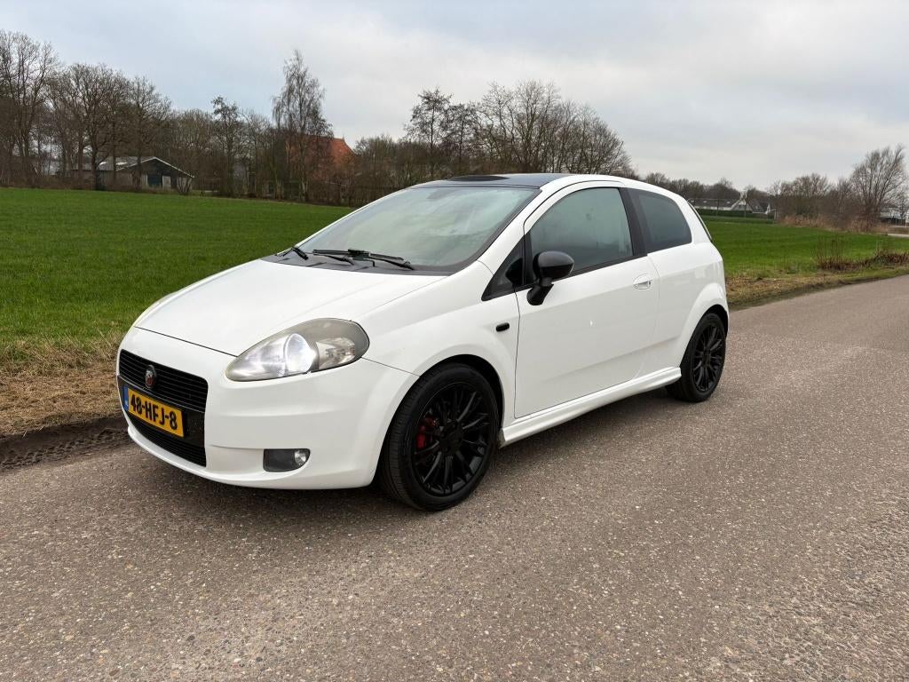 Fiat Punto abarth 1.4 16V Turbo 3DR 2008 Wit, Auto's, Fiat, Voorwielaandrijving, Metallic lak, Zwart, 4 cilinders