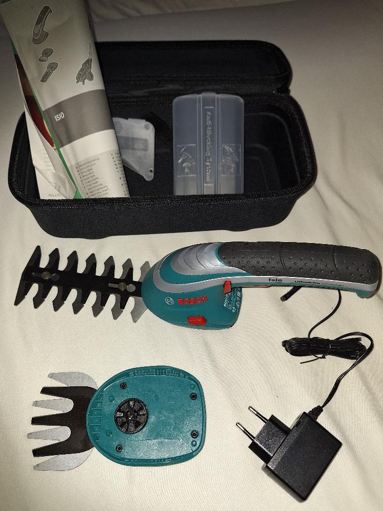 Gras schaar / Heggen / Buxus schaar electrisch Accu, Ophalen, Zo goed als nieuw, Overige soorten, Bosch