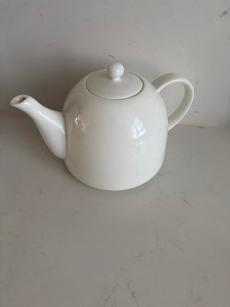 Witte Theepot VT Wonen Basis Servies - Onbeschadigd, Keramiek, Overige typen, Ophalen of Verzenden, Zo goed als nieuw