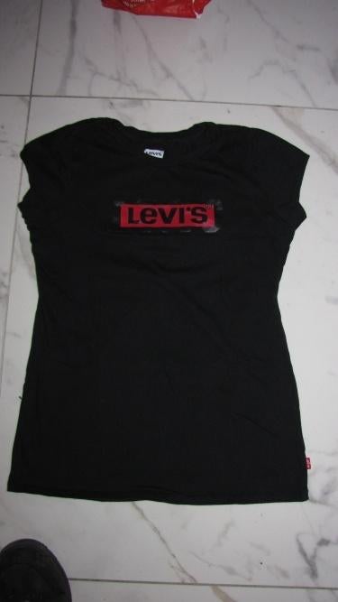 164 LEVIS shirt zwart rood, Ophalen of Verzenden, Zo goed als nieuw, Meisje, Shirt of Longsleeve