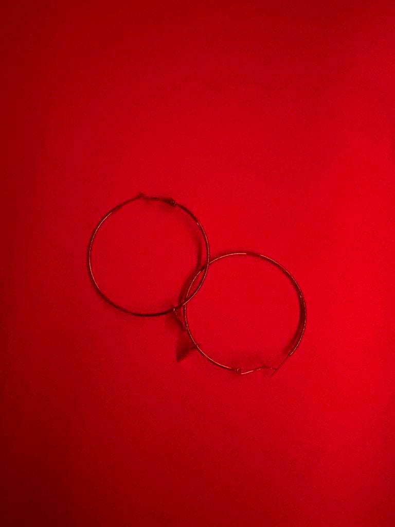 Guess oorbellen in doosje, Ophalen of Verzenden, Zo goed als nieuw, Overige materialen