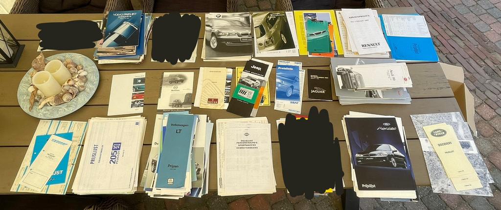 Partij/lot ca.300 auto folders en brochures allerlei merken!, Ophalen of Verzenden, Zo goed als nieuw