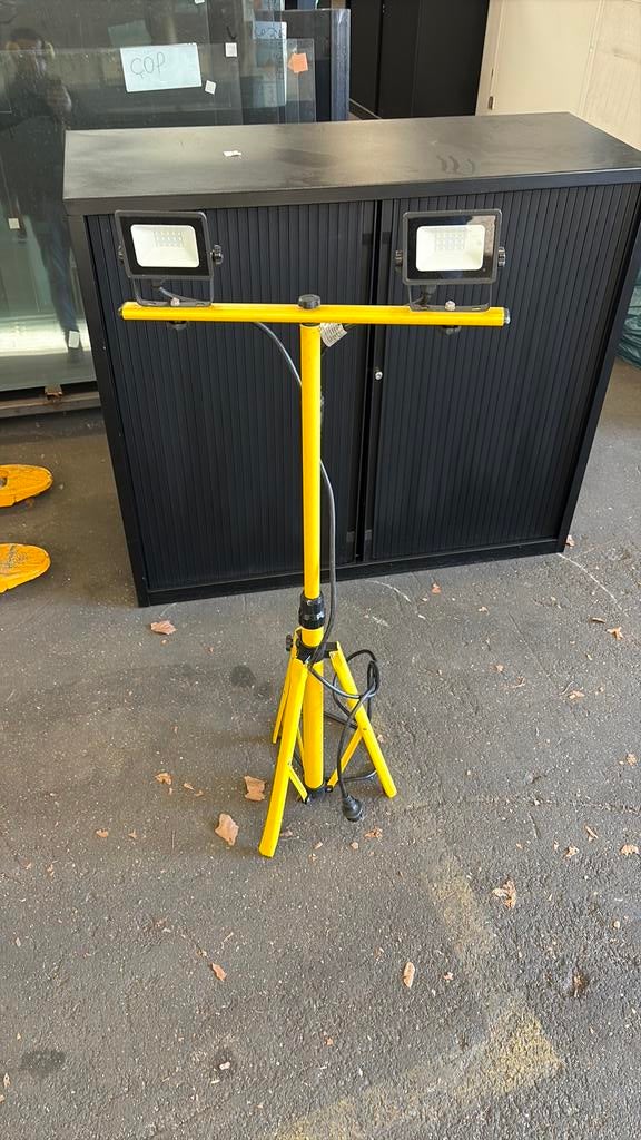 Bouwlamp op statief, Ophalen of Verzenden, Zo goed als nieuw, 500 watt of meer