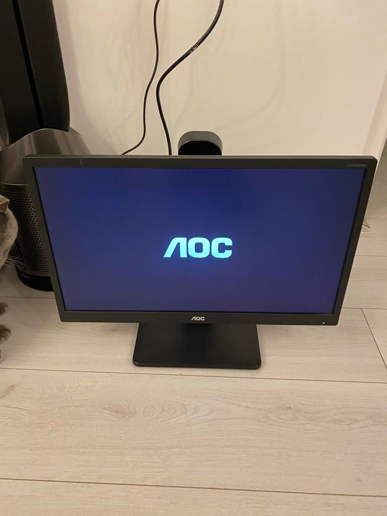 AOC E2275PWJ 21.5 inch Full HD Monitor, In hoogte verstelbaar, Full HD, Ophalen of Verzenden, 60 Hz of minder