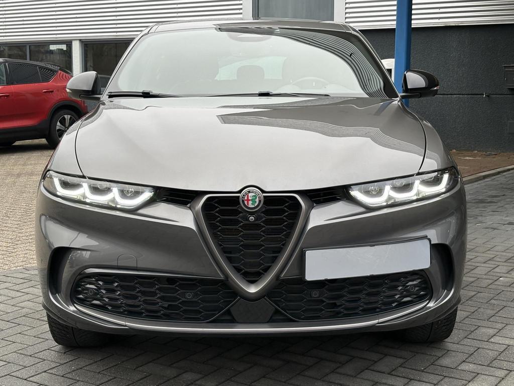Alfa Romeo Tonale 1.3T PHEV Edizione Speciale 280pk! | Volle, Automaat, Gebruikt, Euro 6, 4 cilinders