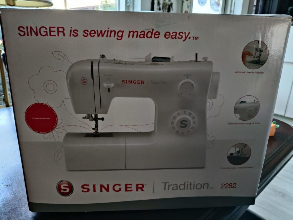 Singer naaimachine, Hobby en Vrije tijd, Naaimachines en Toebehoren, Ophalen, Zo goed als nieuw, Naaimachine, Singer