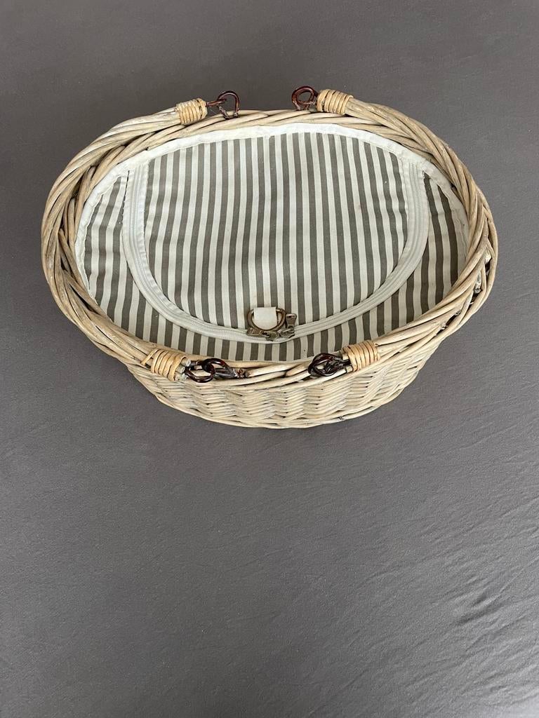 Picknickmand gereserveerd voor John :-), Hobby en Vrije tijd, Picknickmanden, Ophalen of Verzenden, Zo goed als nieuw