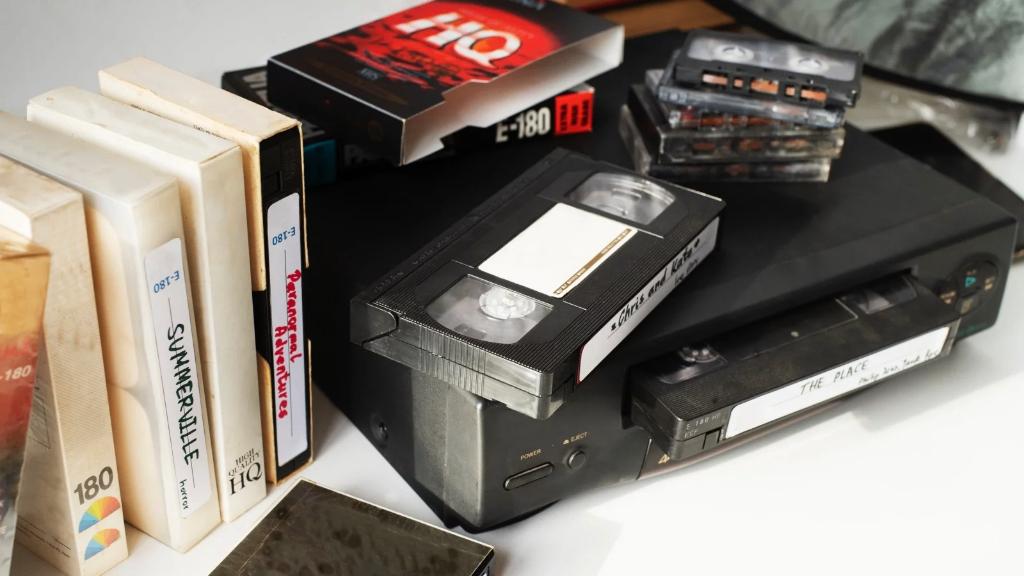 GEZOCHT: VHS/DVD-R Opnames van TV, Alle leeftijden, Verzenden, Gebruikt, Tv-serie of Tv-programma