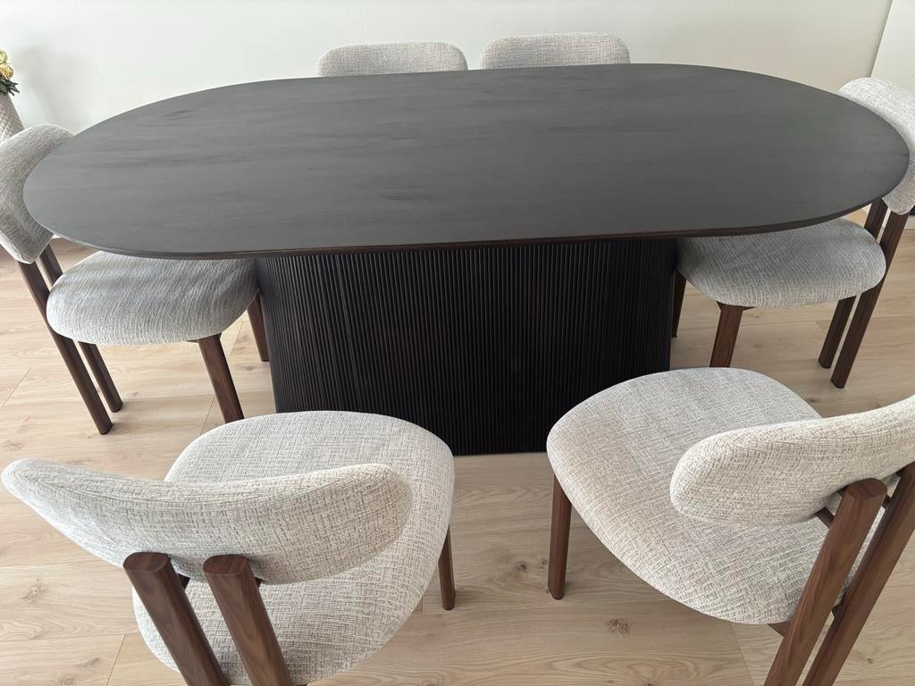 Japandi Eettafel Ovaal 190 cm Breed, Huis en Inrichting, Tafels | Eettafels, Ophalen, 150 tot 200 cm, Zo goed als nieuw, Vijf personen of meer