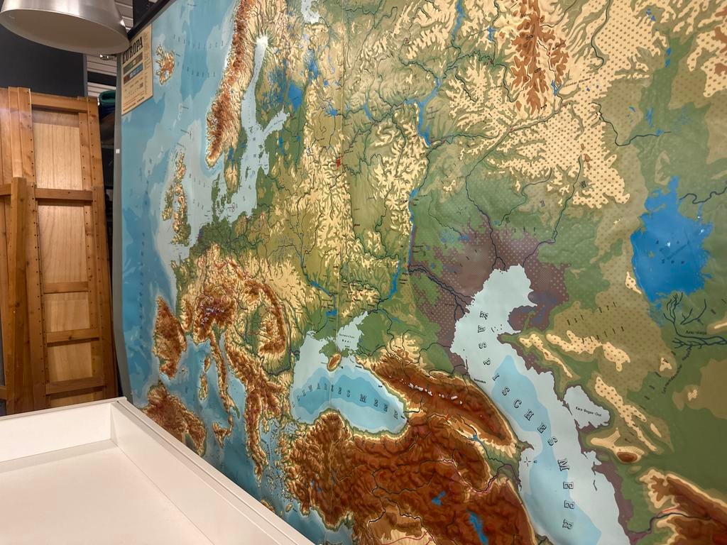 Grote kaart van Europa met fysiek hoogteverschil, Ophalen, 2000 tot heden, Europa Overig, Landkaart