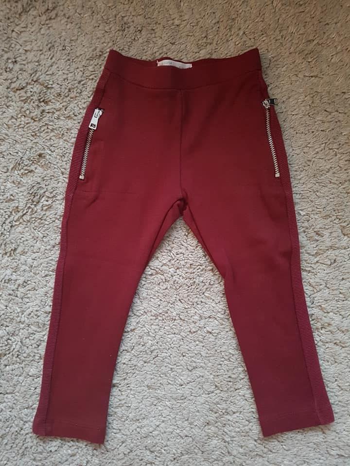 Zara legging maat 98/104 bordeaux rood rits meisje, Broek, Gebruikt, Meisje, ZARA