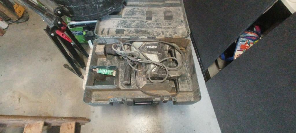 Hitachi kango, Ophalen, Gebruikt