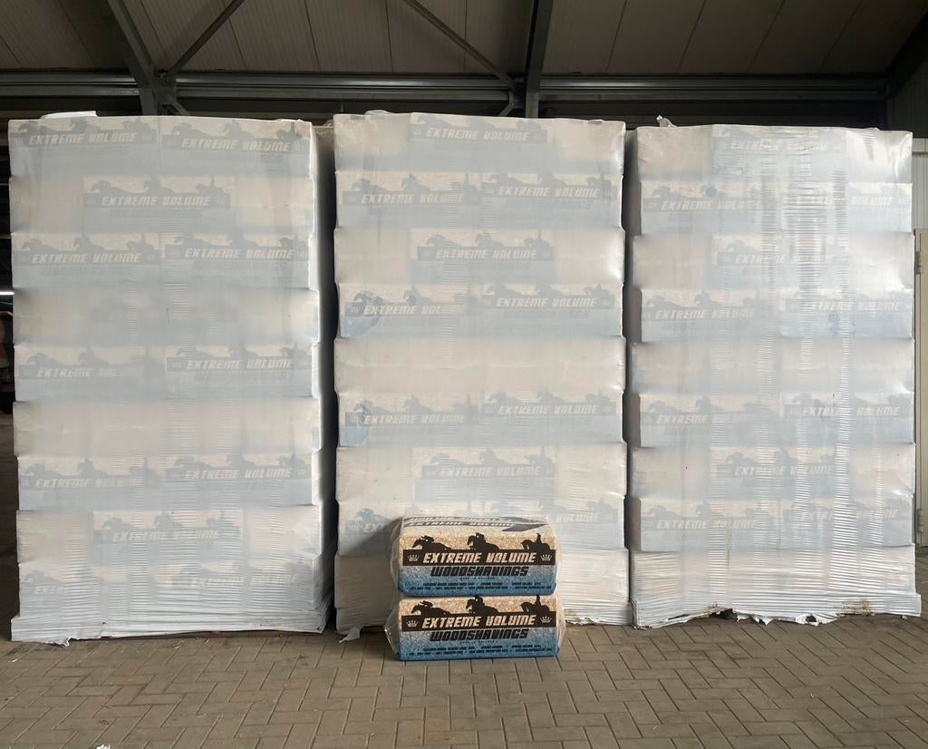 Houtvezel XL - grove vlokken, stalstrooisel, Ophalen, Zo goed als nieuw, Overige soorten