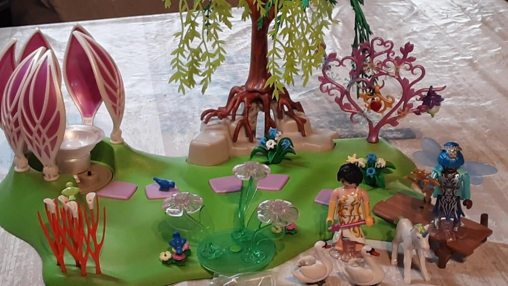 5444 feeën eiland lotusbloem, Ophalen of Verzenden, Zo goed als nieuw, Complete set