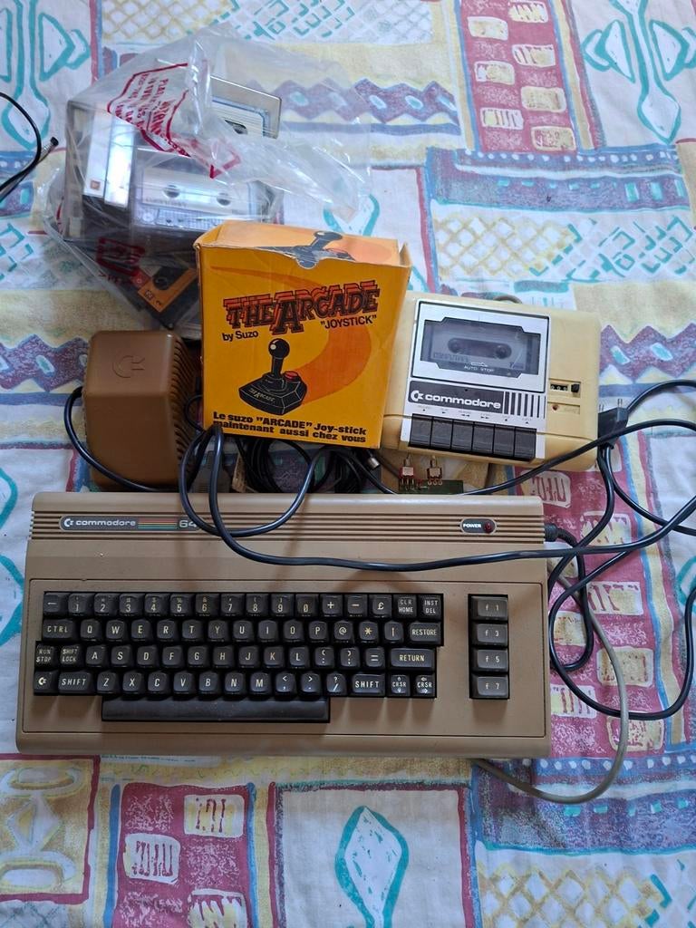 Commodore 64 computer met accessoires, Ophalen, Commodore