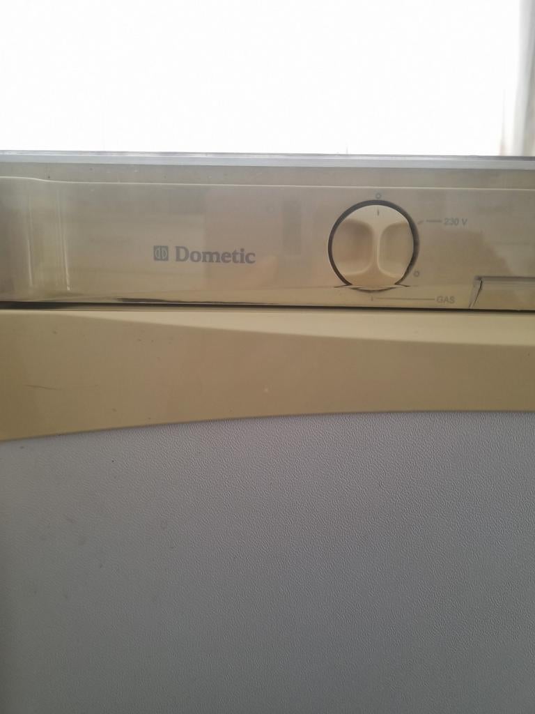 Dometic Koelbox/Minibar - Ideaal voor Camping/Camper, Ophalen, Gebruikt