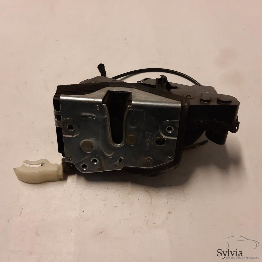 Deurslot rechts voor binnenzijde deur BMW 3 serie E46 Sedan, Auto-onderdelen, Carrosserie en Plaatwerk, Gebruikt, Ophalen of Verzenden