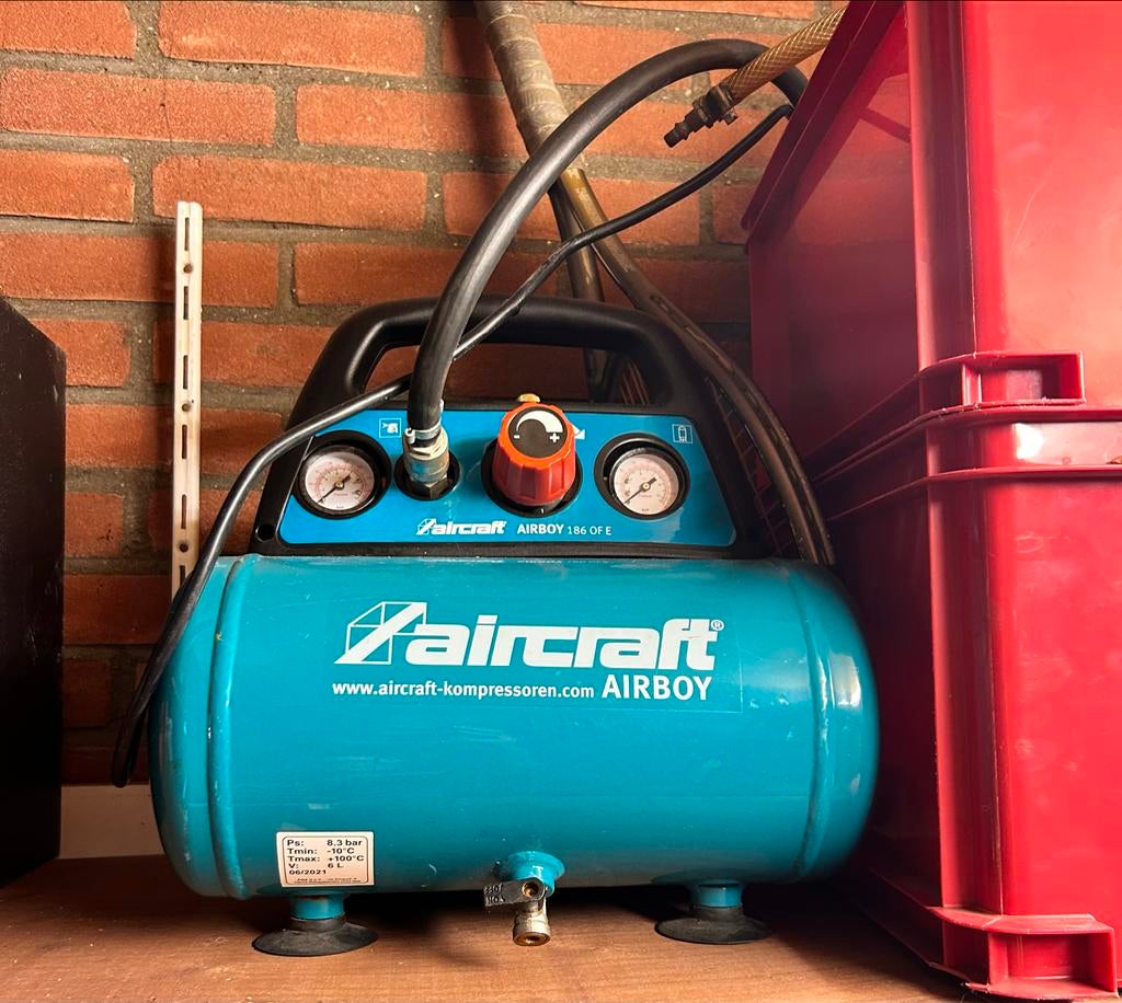 Aircraft Airboy 186 OF E Compressor - Compact & Krachtig, Doe-het-zelf en Verbouw, Compressors, Ophalen, Gebruikt, 6 tot 10 bar
