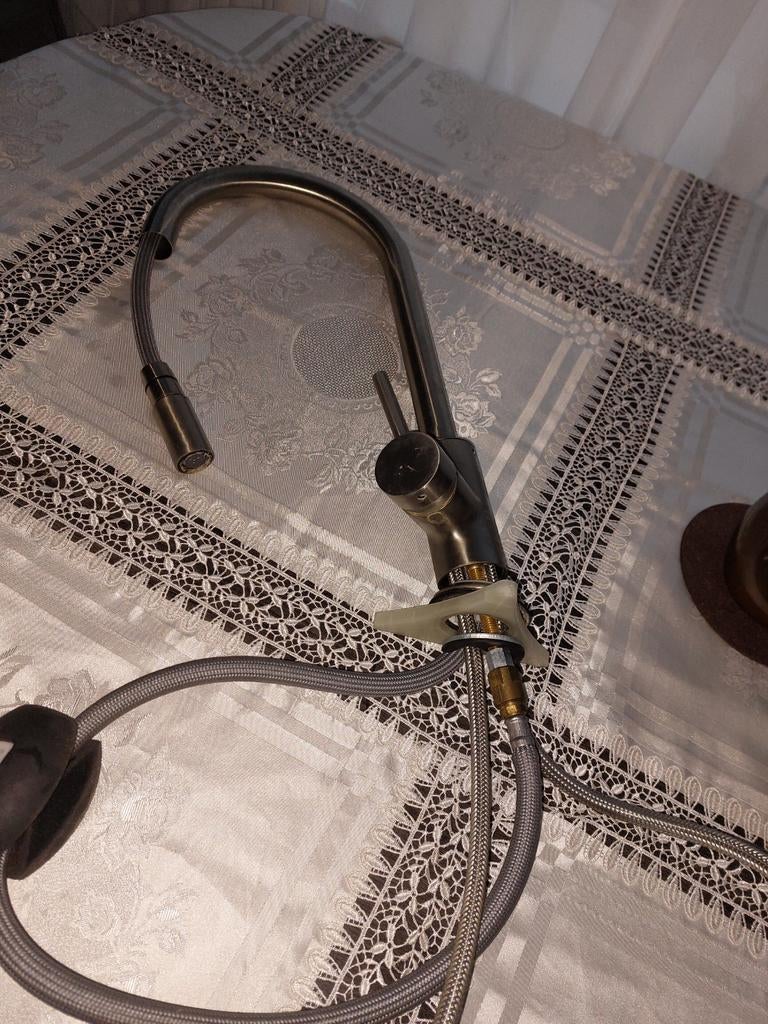 Ikea kiwa kraan.
Gebruike., Ophalen