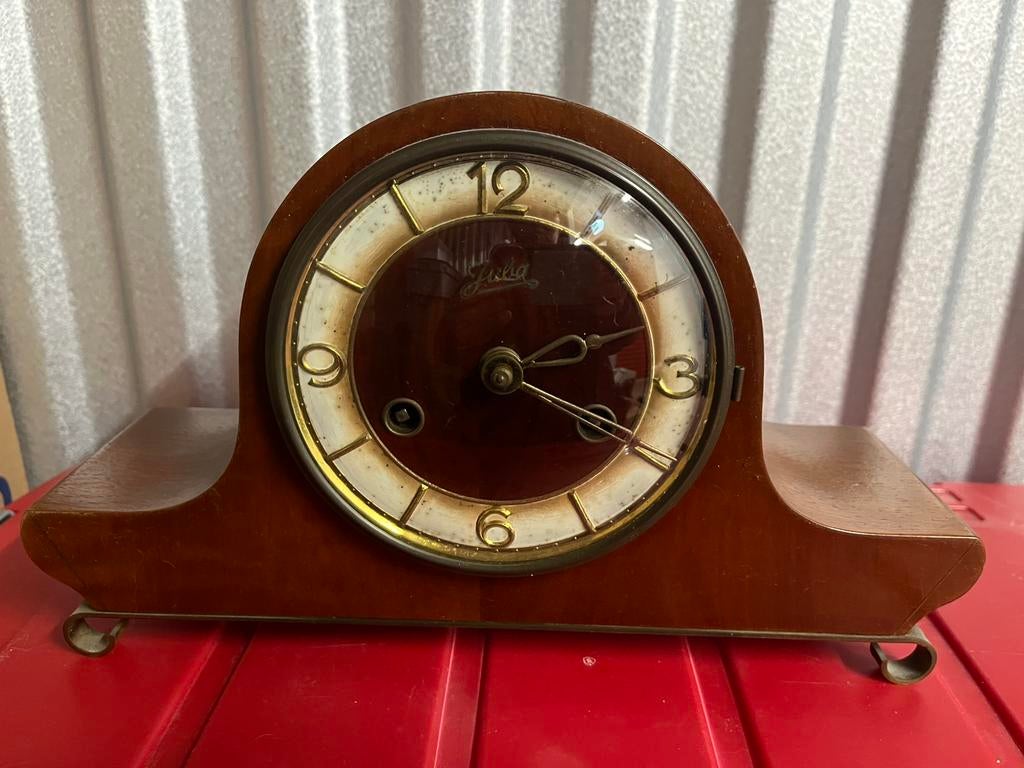 Klok juba, Antiek en Kunst, Ophalen