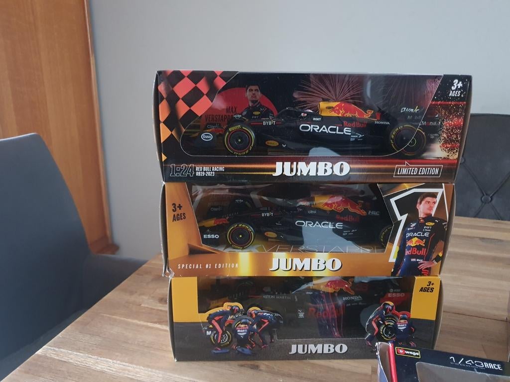 Max verstappen race wagen jumbo.  Schaal 1:24, Hobby en Vrije tijd, Ophalen of Verzenden, Bburago