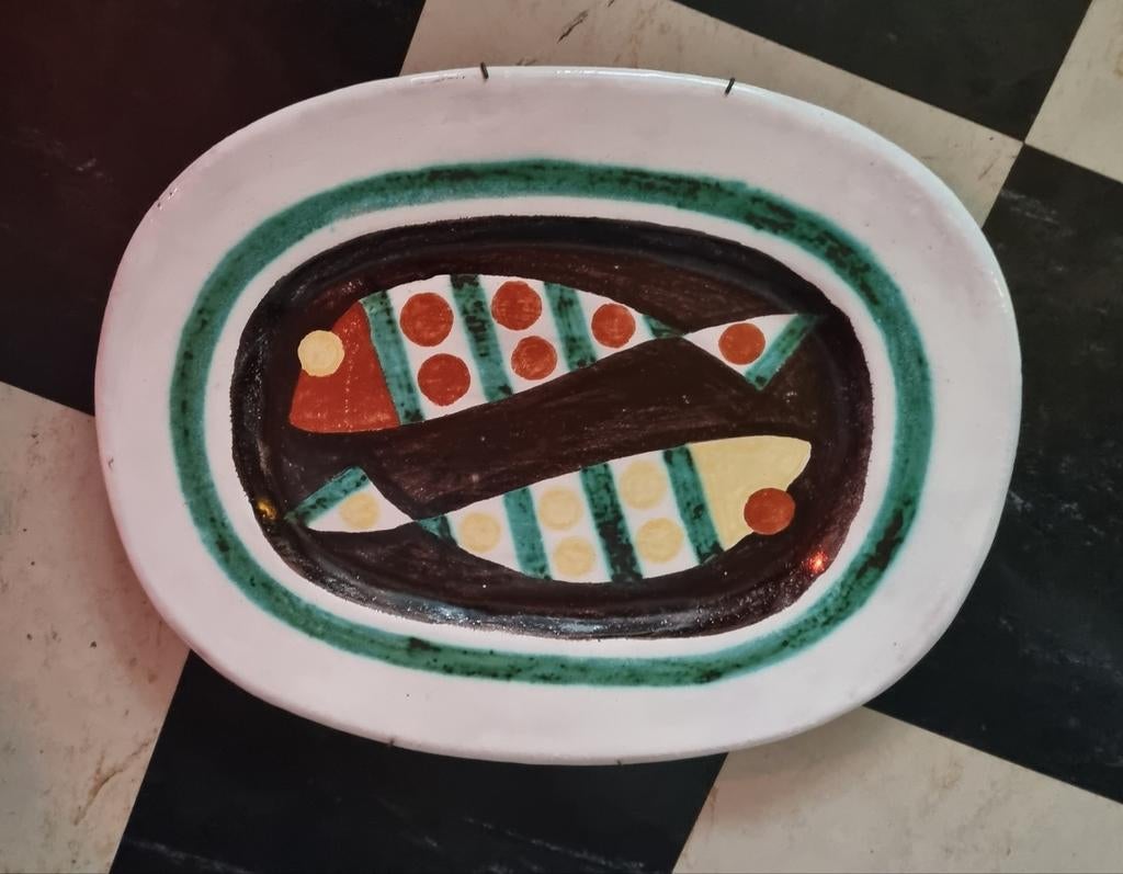 Ovaal keramieken bord met vissen Picasso invloeden, Ophalen