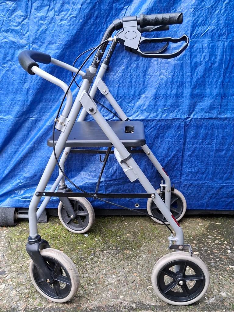 Rollator , loophulp , looprek, Diversen, Rollators, Lichtgewicht, Ophalen