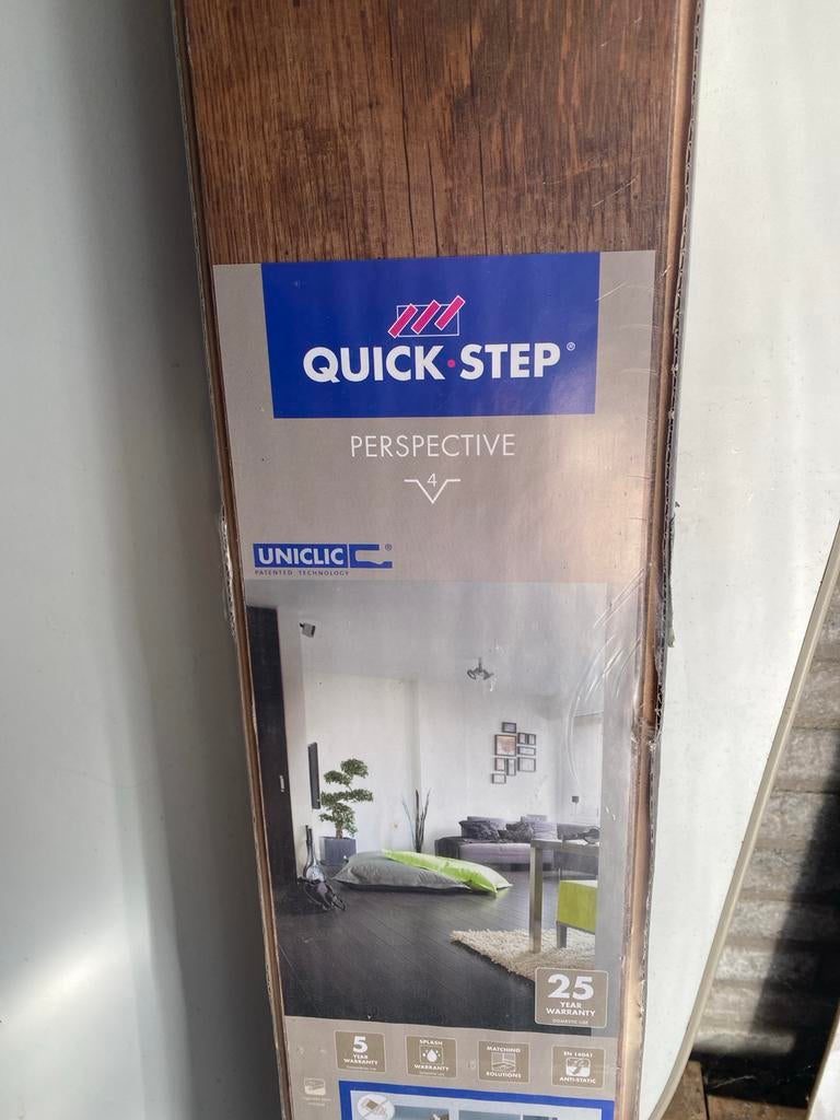 Quick-Step Perspective laminaat, 1 pak, Bruin, Nieuw, Ophalen of Verzenden, Minder dan 10 m²