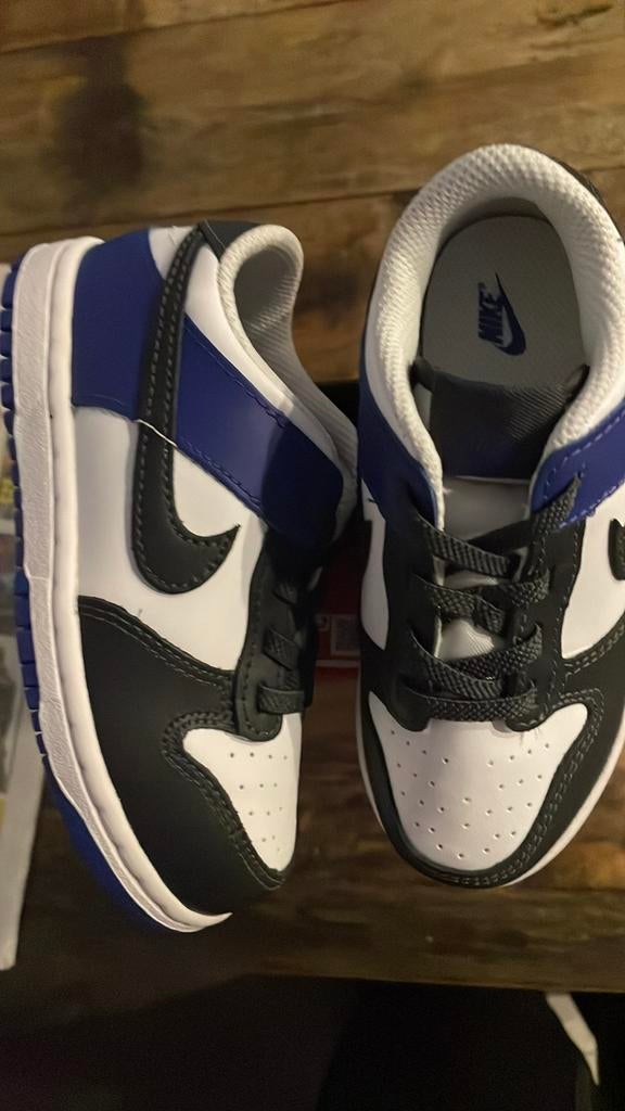 Nieuw NIKE PEUTER SNEAKERS MAAT 27, Ophalen of Verzenden, Nieuw, Jongen of Meisje, Schoenen