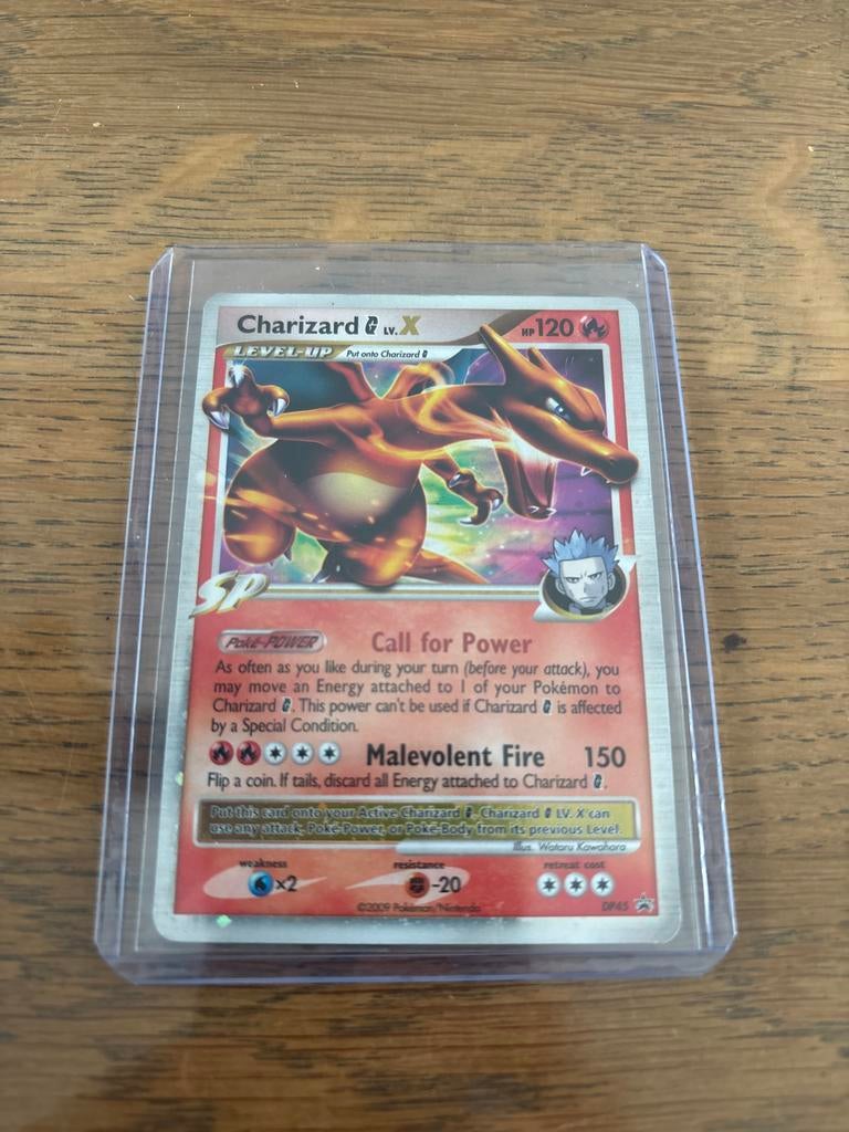 Charizard Lv.x Dp45 promo Gd staat, Hobby en Vrije tijd, Verzamelkaartspellen | Pokémon, Ophalen of Verzenden, Zo goed als nieuw