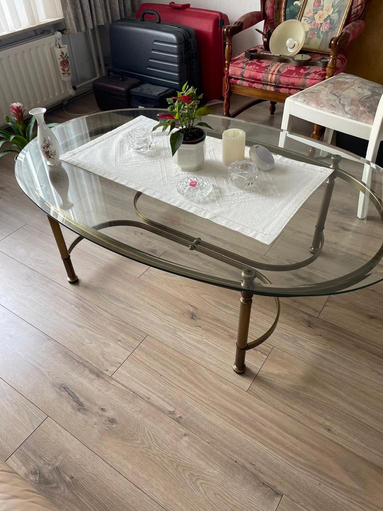 Glazen salontafel met messingkleurig onderstel, Gebruikt, 100 tot 150 cm, Glas, Minder dan 50 cm