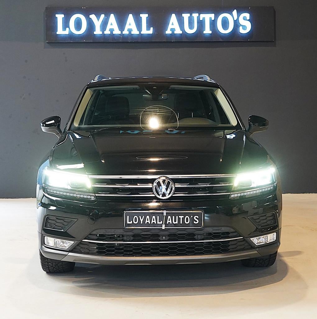 Volkswagen Tiguan 1.4 TSI ACT Comfortline Business R | AUT |, 4 cilinders, Zwart, Leder, SUV of Terreinwagen