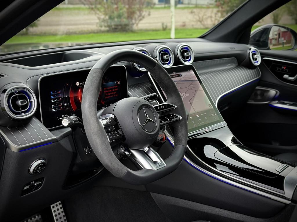 Mercedes GLC-klasse AMG 63 S E Performance Night Pakket|Pano, Auto's, Mercedes-Benz, Gebruikt, Zwart, Vierwielaandrijving, Hybride Elektrisch/Benzine