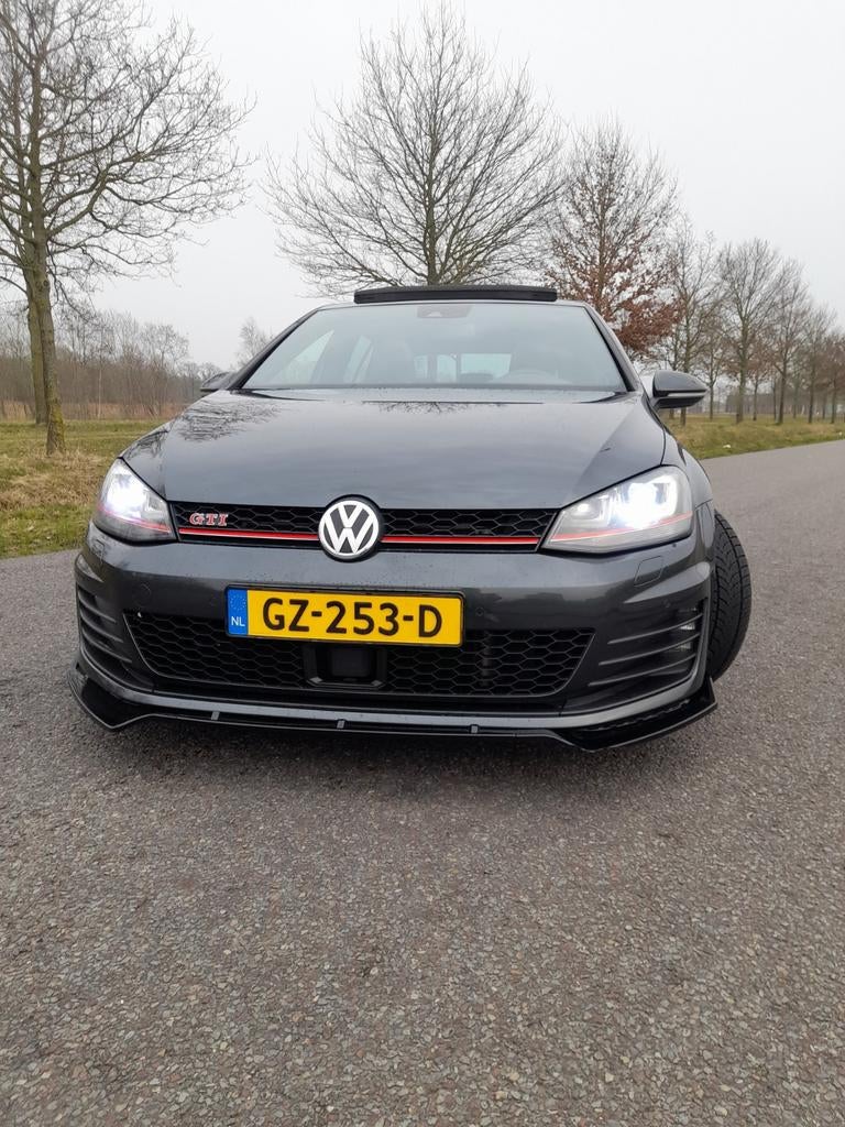 Volkswagen Golf 2.0 TSI 169KW 5D DSG 2014 Zwart, Zwart, 4 cilinders, Zwart, Leder